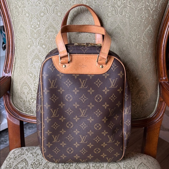 Louis Vuitton Handbags - Louis Vuitton Brown Monogram Canvas Shoe Bag VERY CLEAN!